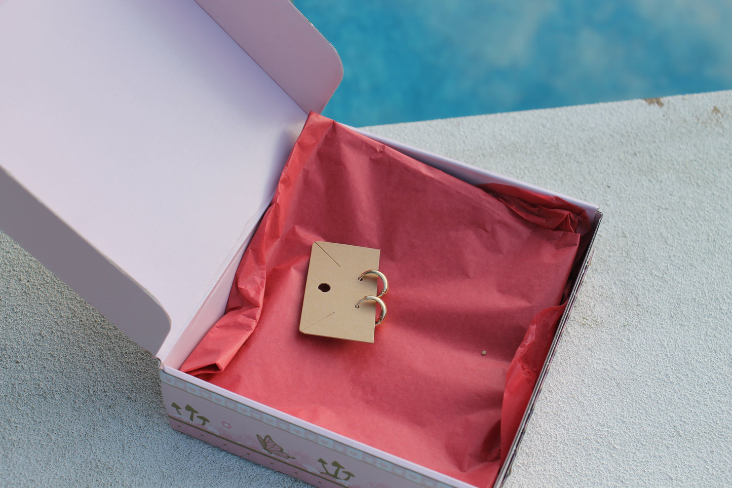 18K Gold Filled Huggies Earrings (L269)